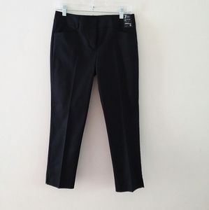 NEW YORK & COMPANY SIGNATURE FIT Crop Black Pants